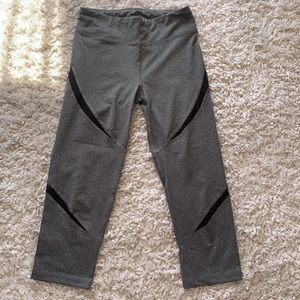 Live Love Dream Mesh Capri Leggings